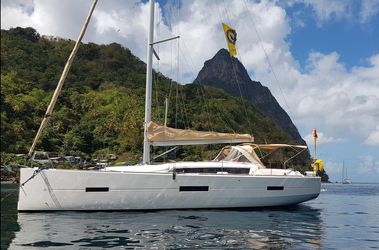 40' Dufour 2013 Yacht For Sale